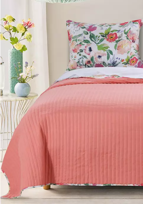 Barefoot Bungalow Blossom Quilt and Pillow Sham Set 2 Barefoot Bungalow Blossom Quilt and Pillow Sham Set - Image 2