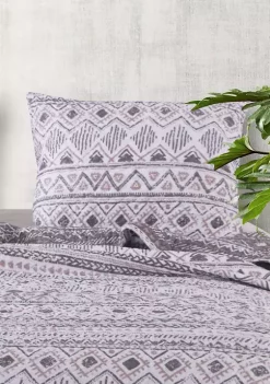 Barefoot Bungalow Denmark Quilt and Pillow Sham Set -Dainty Home Discount Store Belk 1267