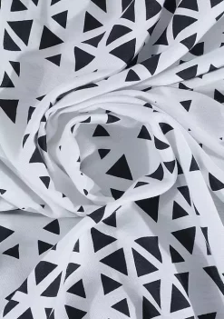 Dainty Home Optic Printed Shower Curtain in Navy -Dainty Home Discount Store Belk 844